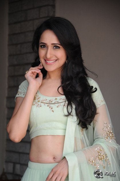 Pragya-Jaiswal-Interview-About-Kanche